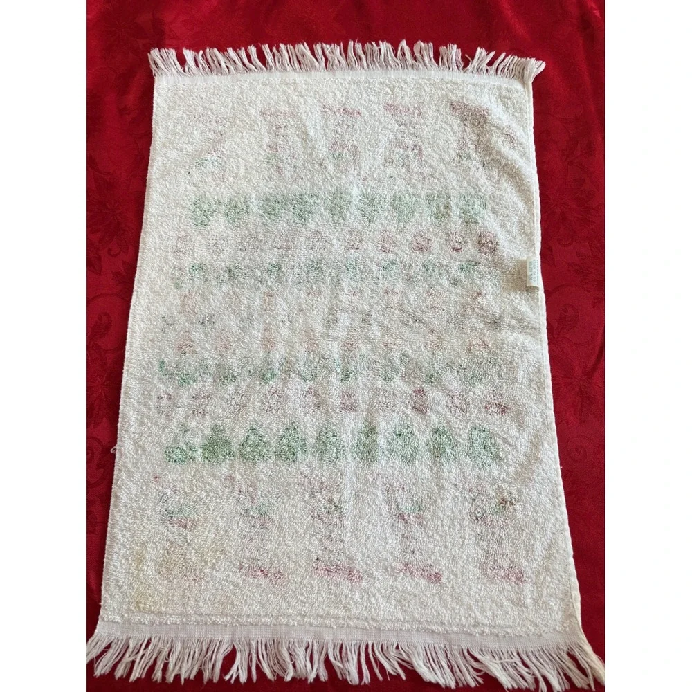 VTG Barth Dreyfuss Christmas Hand Towel Fringed Holiday Towel, 1980s Made in USA